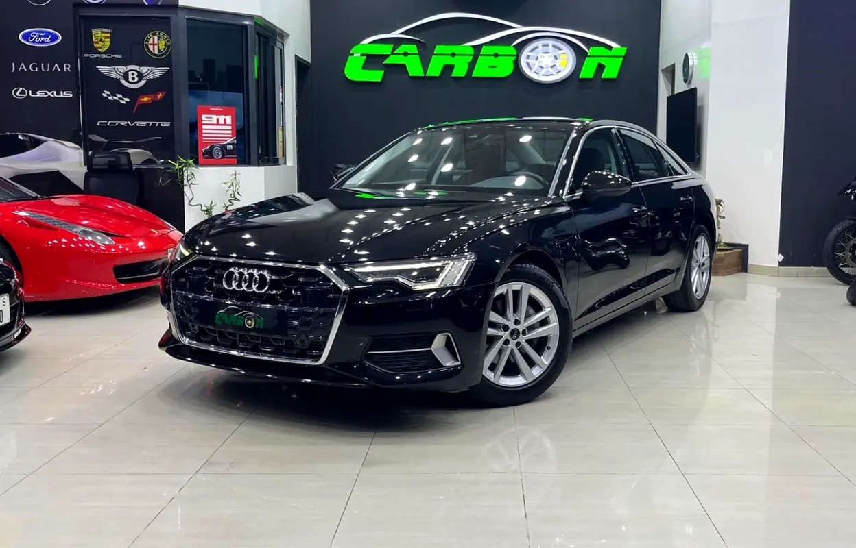 Audi A6 2024 — photo 1 of 18
