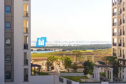 Corner 1BR+Balcony| Golf Course View|Ready To Move