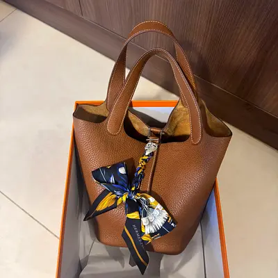 Hermès Picotin 18 – Gold Clemence Leather with Palladium (Silver) Hardware