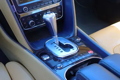 2013 Bentley CONTINENTAL — миниатюра 15