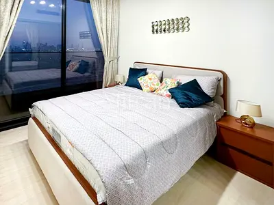 Fully Furnished | Flexible Monthly Terms I High Floor