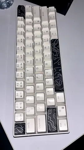 White 60% Mechanical Keyboard with Custom Keycaps — Lightly used  has rgb very good conditon wired