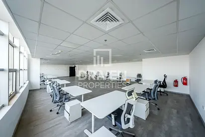 Upgraded Office | Prime Location | lake View