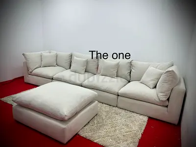 Looks great condition the one brand sofa set