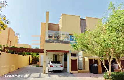 Twin Villa | Vacant &amp; Ready | Family-Friendly Area