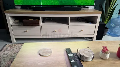 TV unit with 3 drawers - like new
