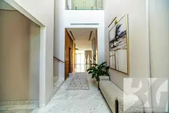 Fully Upgraded I Prime Location I Balcony