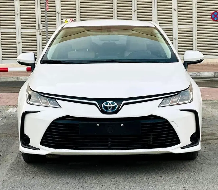 Toyota Corolla 2020 — photo 1 of 4