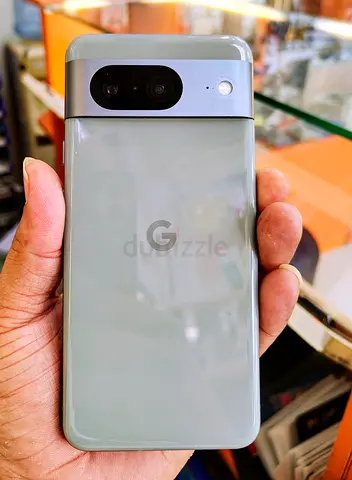 Google Pixel 8 - Sage (Good Condition)