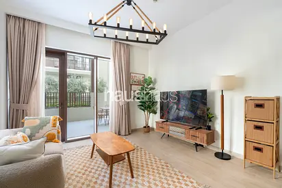 Contemporary | Beach Access | Spacious Terrace
