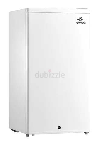 Compact Evvoli Single-Door Refrigerator - Good Condition