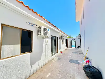 Individual 5BR renovated villa | Private Pool | 4 Chqs
