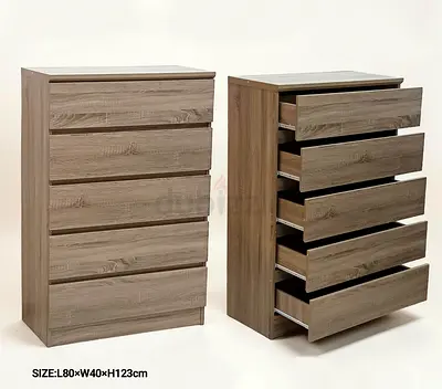 Oak-effect 5-Drawer Tall Chest - Good Condition
