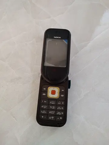 Nokia 7373