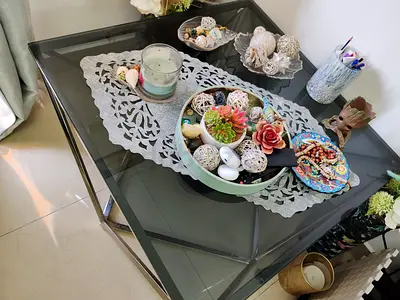 Coffee table brand new condition
