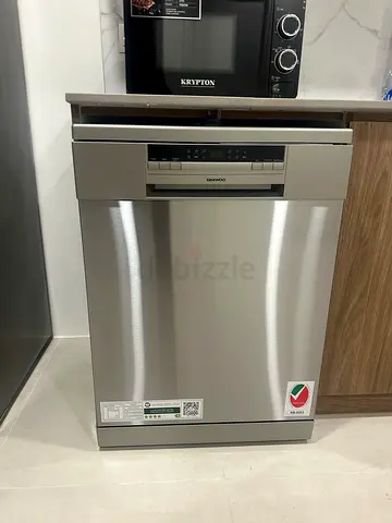 Stainless Steel Built-in Dishwasher - perfect Condition