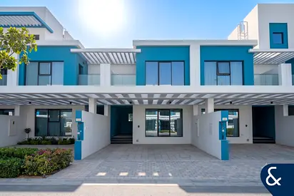 Single Row | Prime Location | View Today