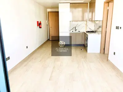 Ready to Move in | Brand new | Chiller Free