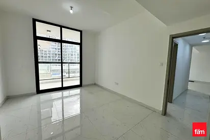 Brand New| Maids | Chiller Free | Pool View