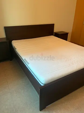 IKEA bed with mattress (200x160cm)