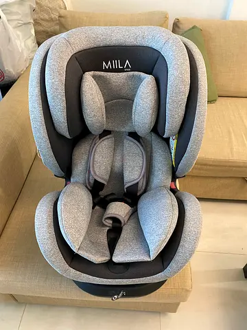 Milla convertible baby car seat - grey, excellent condition