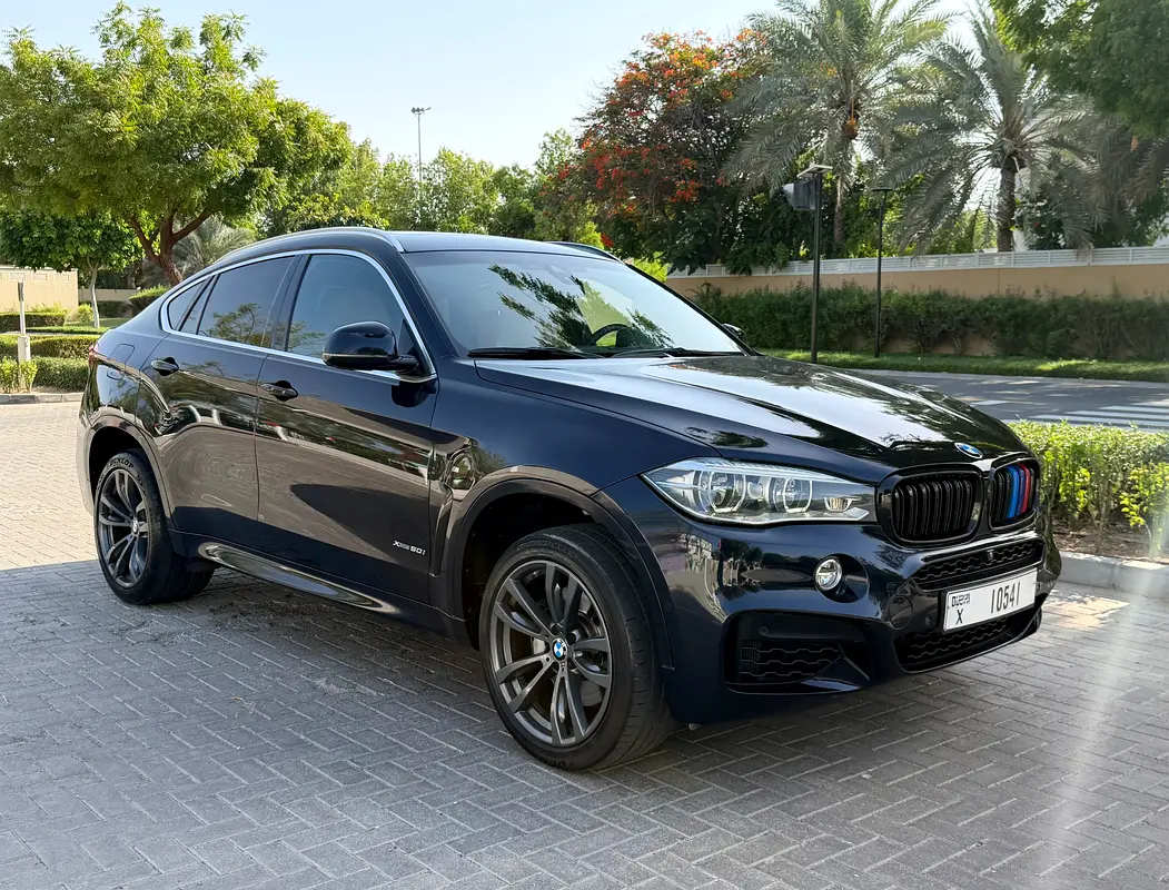 BMW X6 2016 — photo 1 of 11