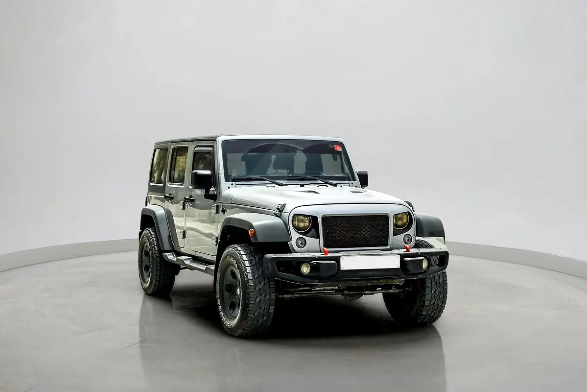Jeep Wrangler Unlimited 2015 — photo 1 of 15
