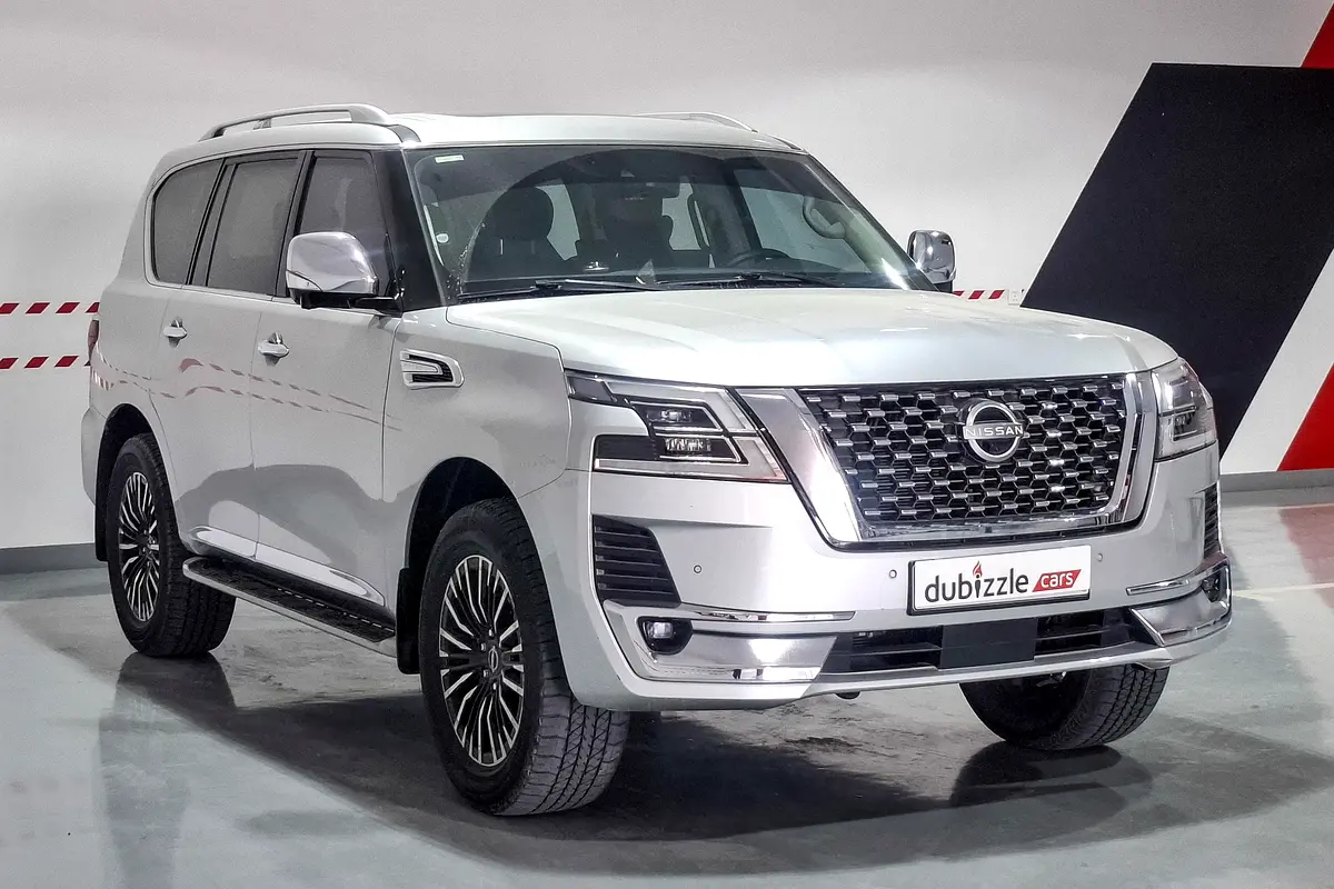 Nissan Patrol 2023 — photo 1 of 15