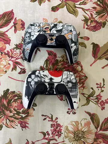 PlayStation 5 controller
