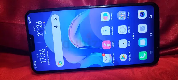 Used Vivo Y85 smartphone in good condition - 6.5 display, working fine