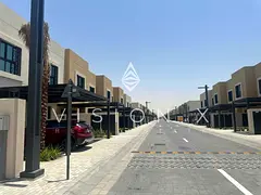 Elegant | Walkable Community | Sleek Interior