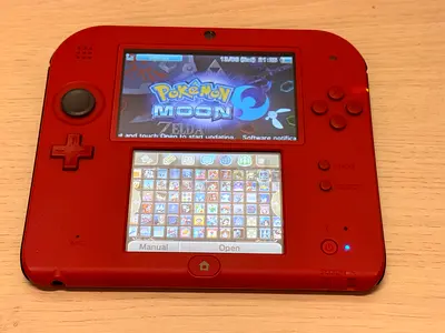 Nintendo 2DS Console 128gb modded red with charger