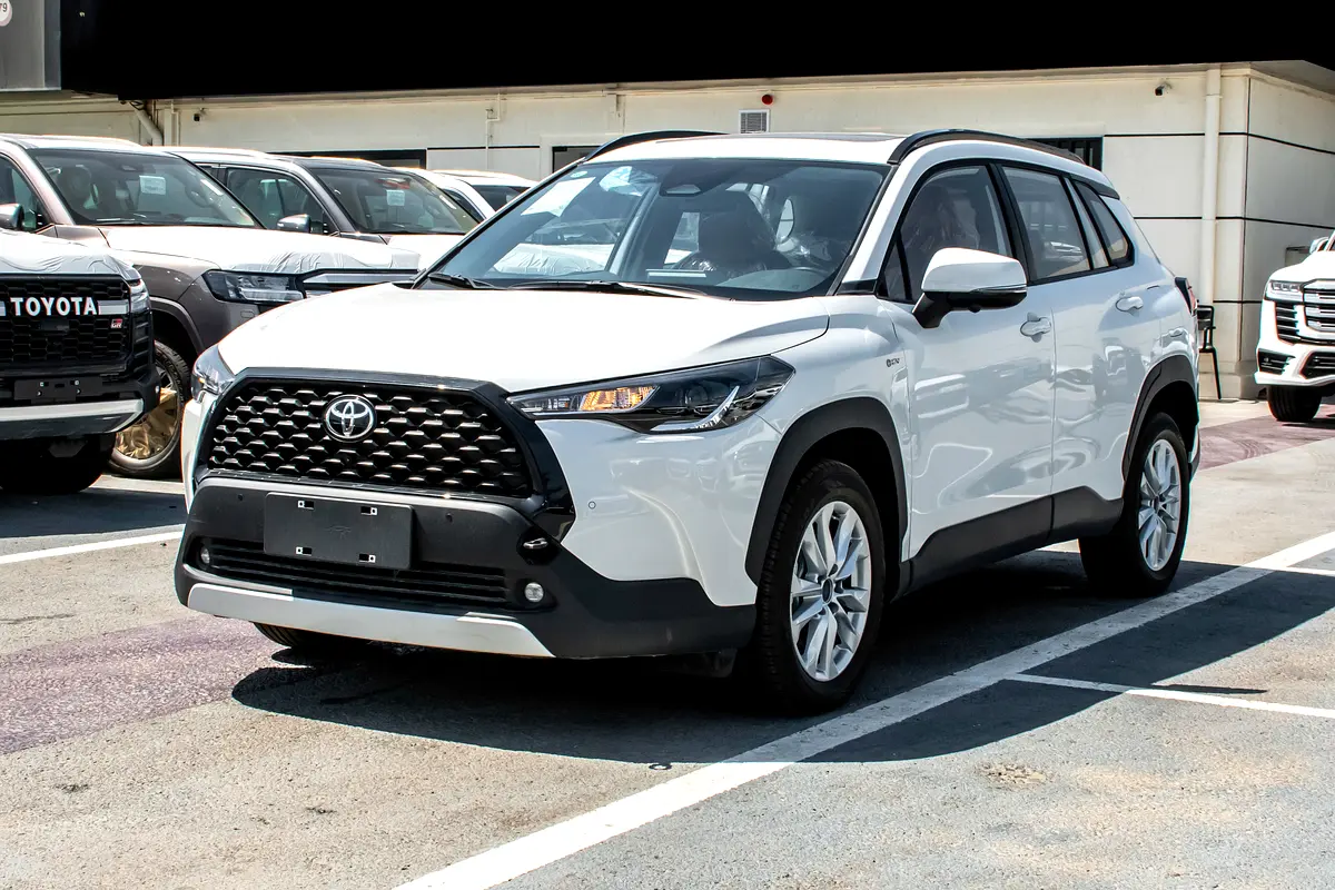 Toyota Corolla Cross 2025 — photo 1 of 17