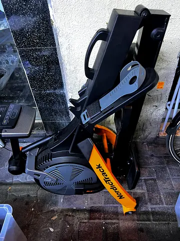 NORDICTRACK RX800 ROWING MACHINE