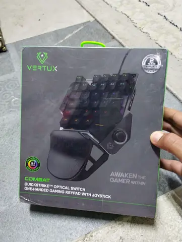 Vertux QuickStrike One-Handed Gaming Keypad With Joystick COMBAT