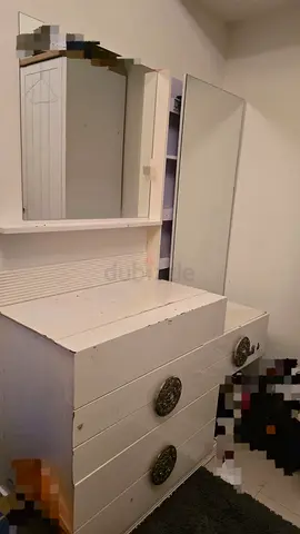 Dressing table with full length mirror