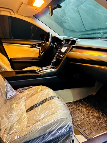 صورة 11 لـ 2018 Honda CIVIC