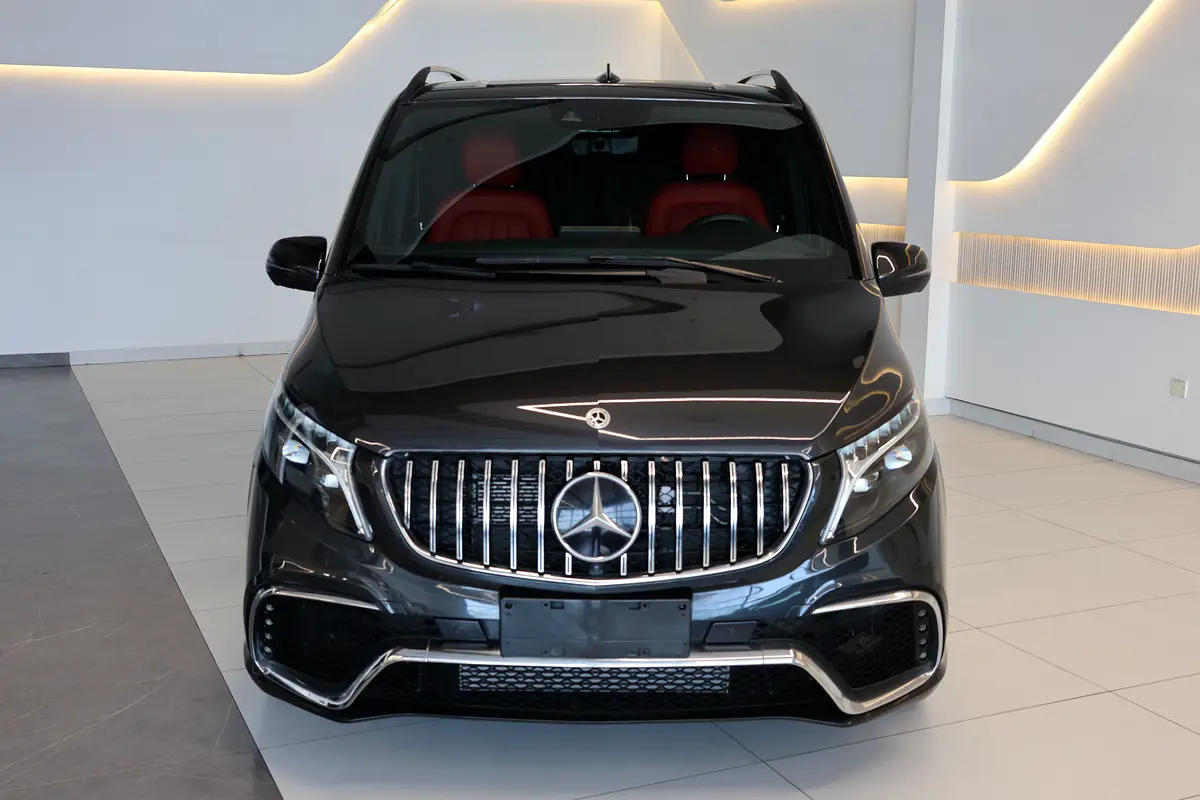 Mercedes-Benz V-Class 2024