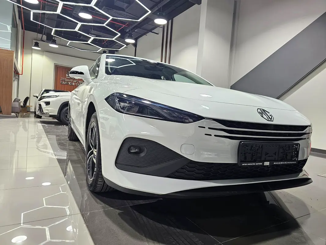 MG MG 8 2026