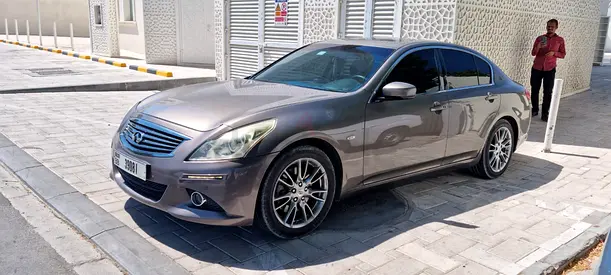 Infiniti G25 Luxury 2014 GCC Specs