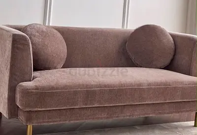 Light brown 3-seater 210 cm and 170 cm 2nd sofa  in perfect condition with coffee table