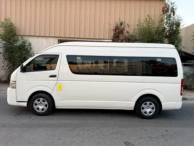 Toyota Hiace GLS 2018 - GCC Specs 15S