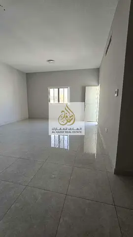 🏡 للايجار السنوي بعجمان | شقة غرفتين وصالة في الجرف 3 🏡 ✨ تاني ساكن | غرف ماستر | مساحة واسعة جداً