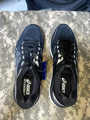 ASICS GT-2000 7 men’s running shoes