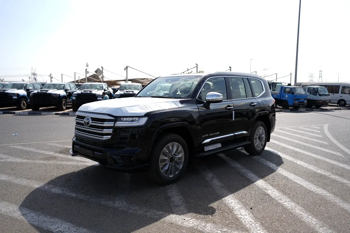 Toyota Land Cruiser 2026 — photo 1 of 19