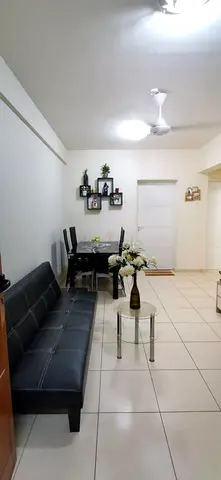 Bedspace for Executive Indian Ladies Near DAFZA metro station
