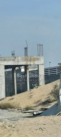 🔥 Residential Plot with Existing Construction – Save Time & Building Costs