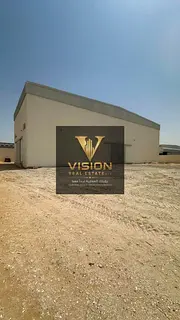 Yard for Rent with Closed Warehouse in Umm Al Thuoob New Industrial Area
