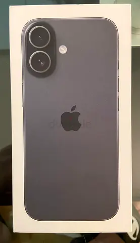 iPhone 17 Black – TDRA Version brand new condition for Sale, only used for 20 days