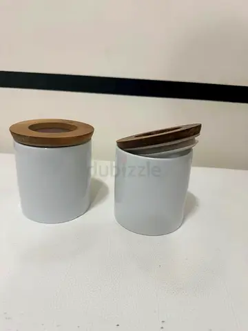 Set of 2 White Ceramic Kitchen Storage Jars with Wooden Lids